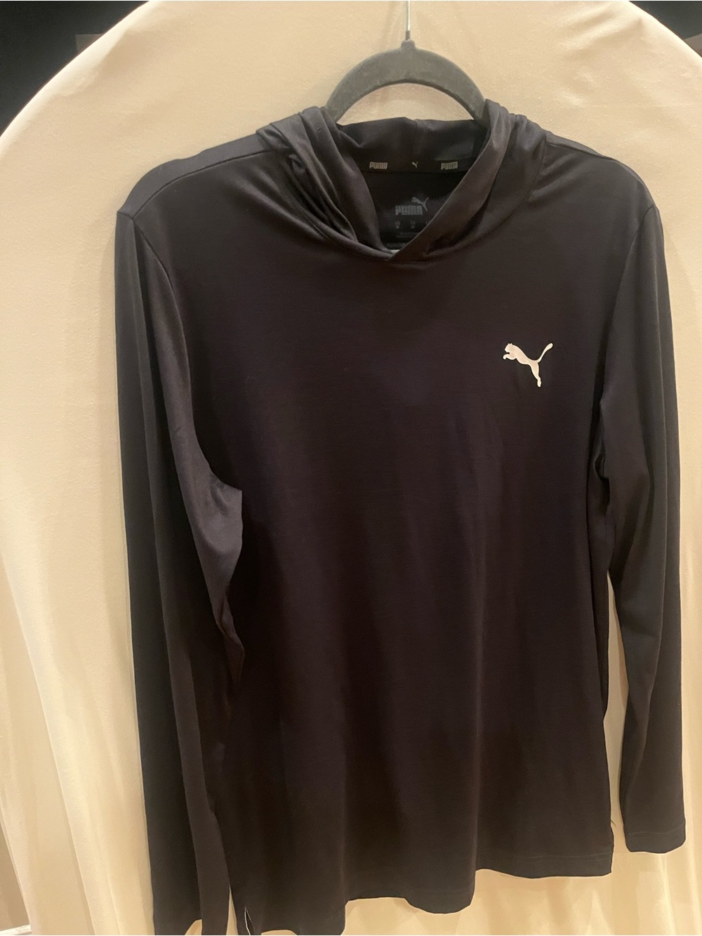 Puma Hoodie Men’s Medium Pullover Sweatshirt Athletic Athleisure - Picture 2 of 9
